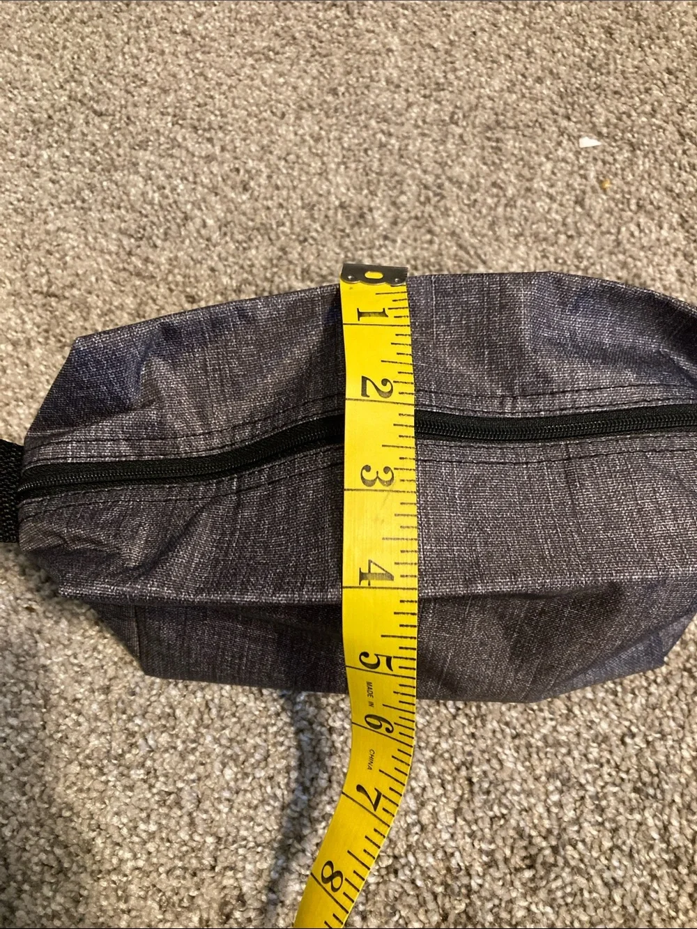 thirty-one compact gray